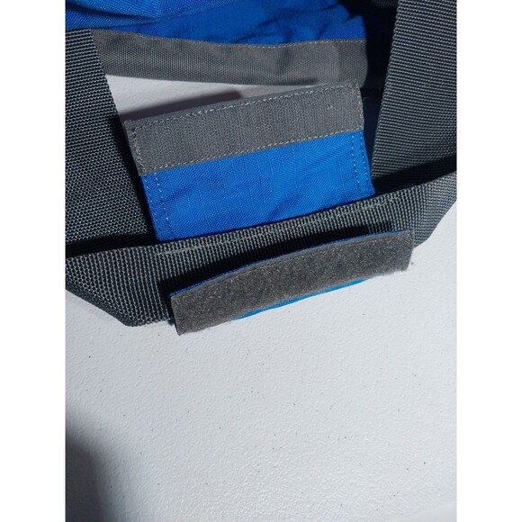 Cabela's Labatt Blue Extra Large Duffel Bag Gym Sports Camping Vacation Hunting - Picture 16 of 16